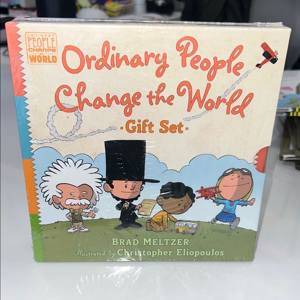 Ordinary People Change the World Gift Set